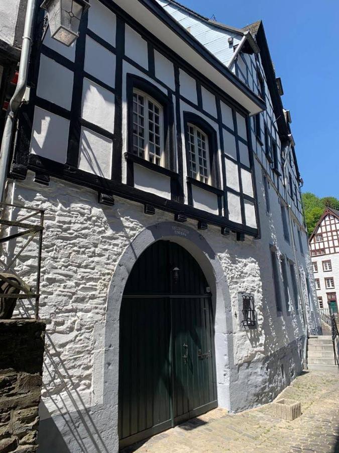 Manoir -1654- Historisch Schlafen In Monschaus Altstadt Exterior foto
